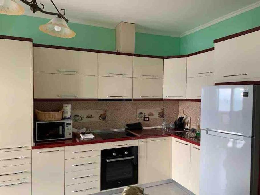 Beautiful Sea View Apartment Durrës Exterior foto