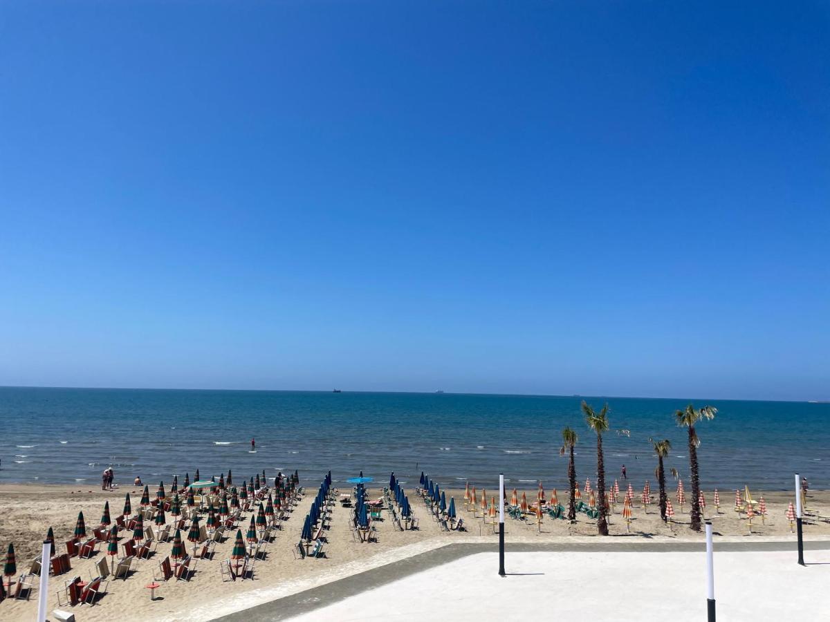 Beautiful Sea View Apartment Durrës Exterior foto